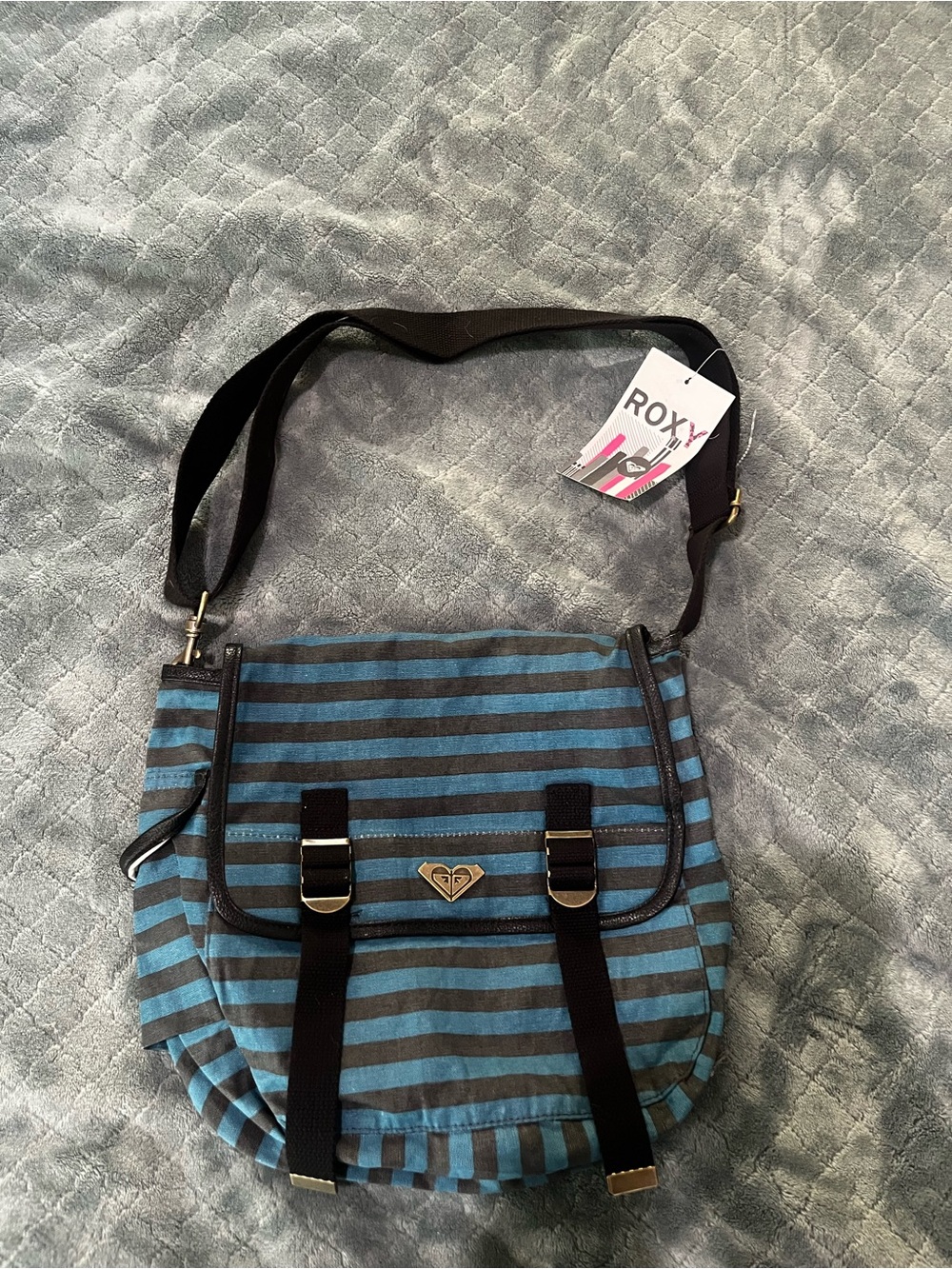 NWT Y2K Roxy Blue and Gray Striped Crossbody messenger Bag